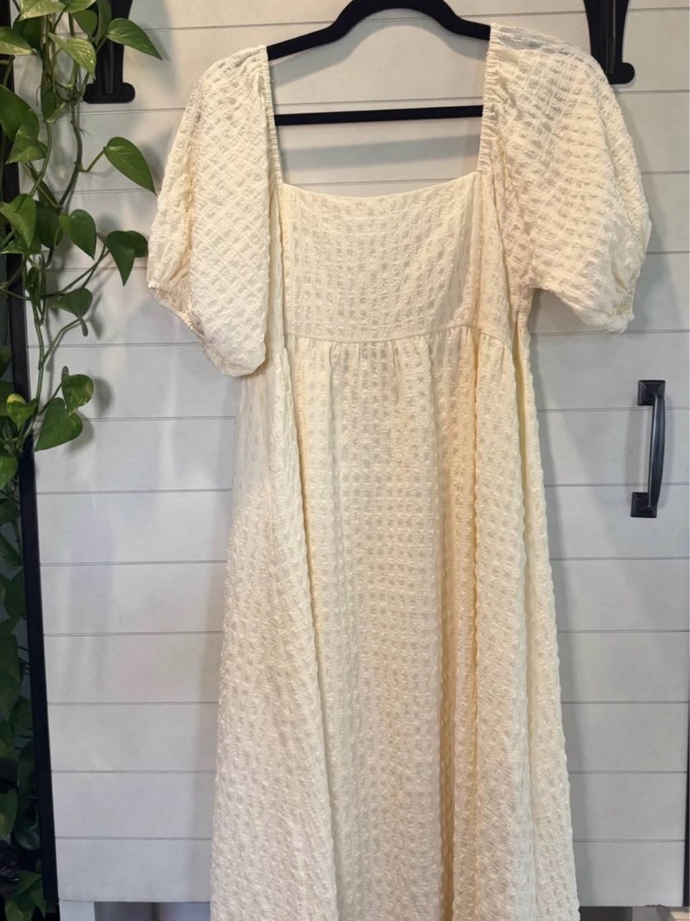 Cream Textured Maxi Dress with Puff Sleeves